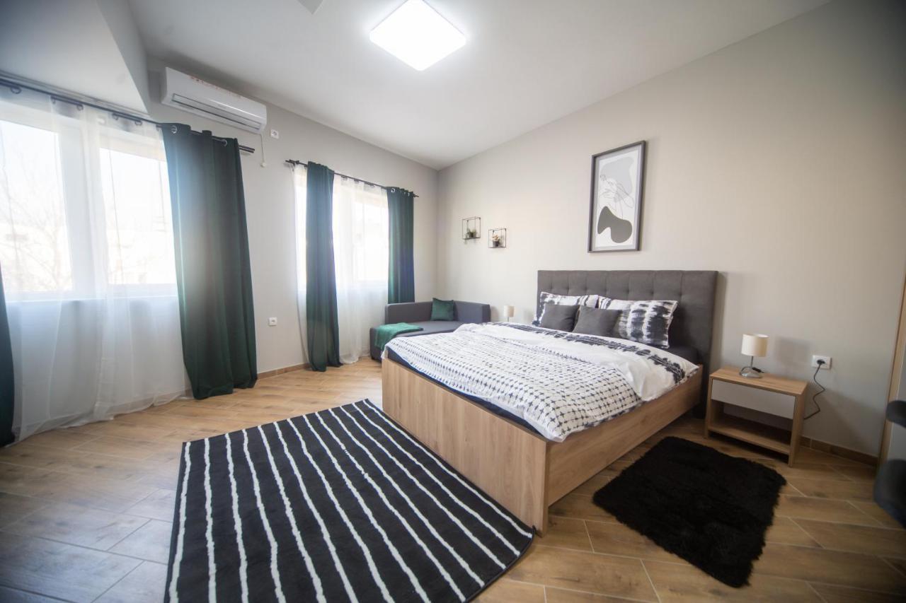 Manoir Apartments City Center Novi Sad Exterior foto