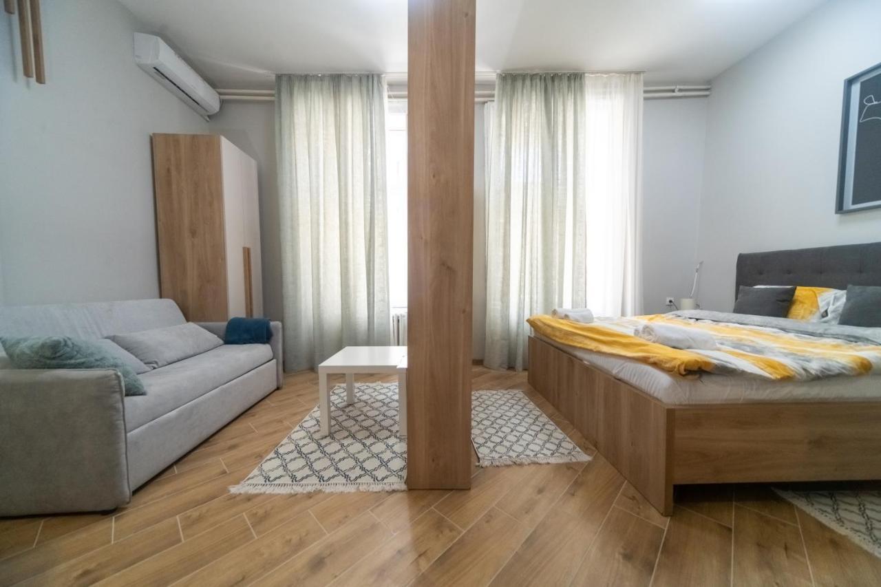 Manoir Apartments City Center Novi Sad Exterior foto